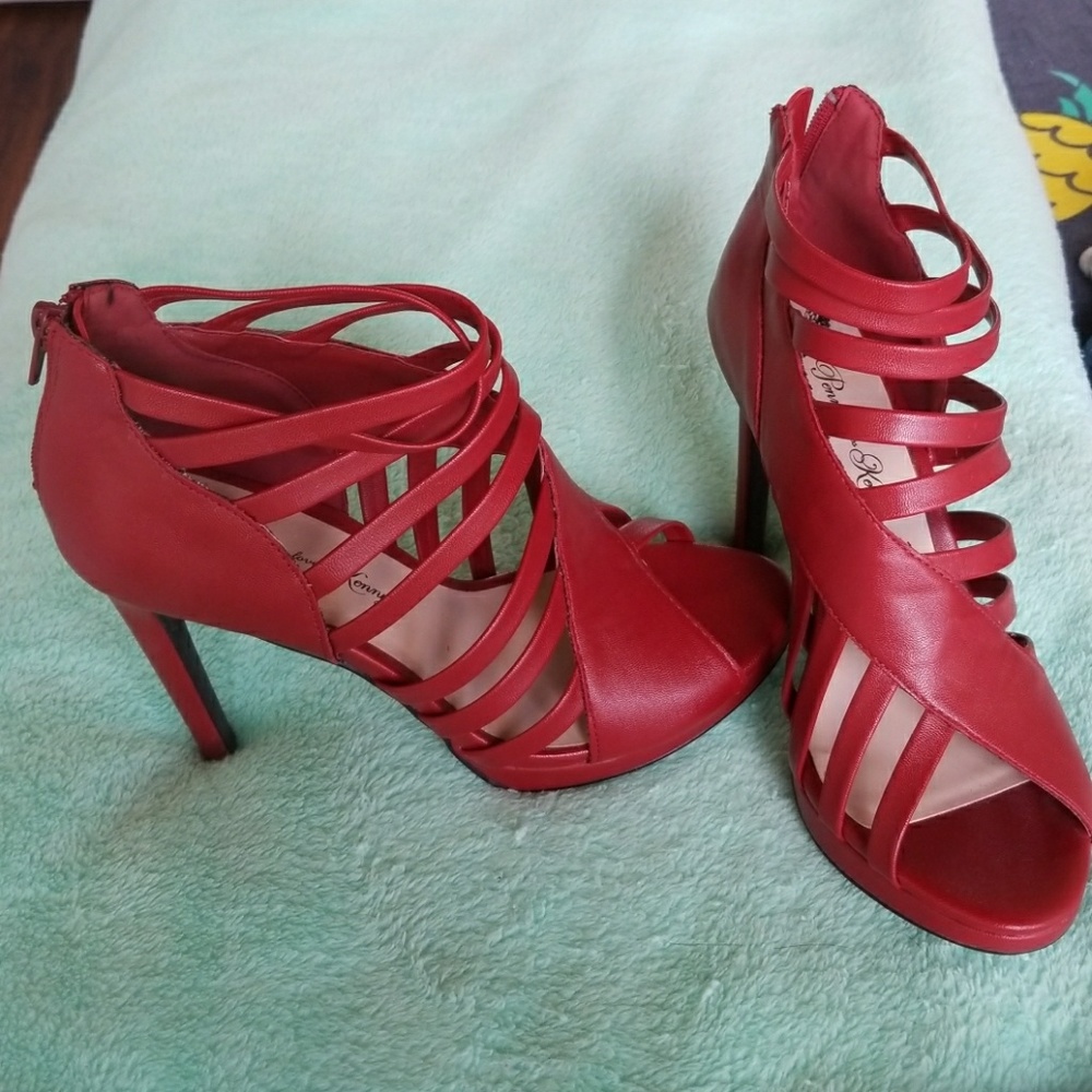 Size 8 1/2 High heels